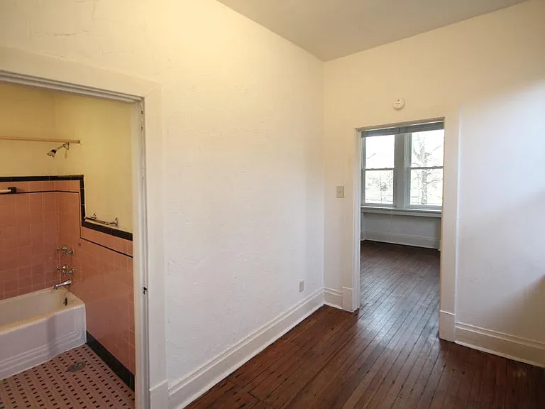 500 Todd St #13 — Photo 11