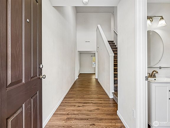 3rd image of 6404 35th Street NE