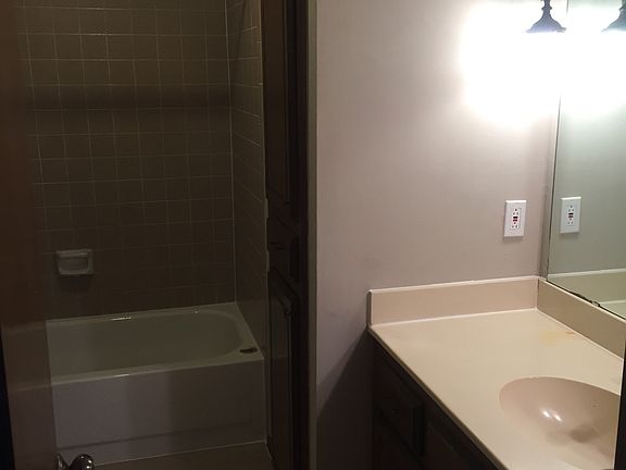 5th image of 3824 Southwind Ct