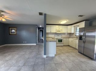 2013 SW Burman Ln, Port Saint Lucie, FL 34984