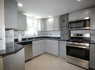 22 R Valley Beach Ave, Hull, MA 02045