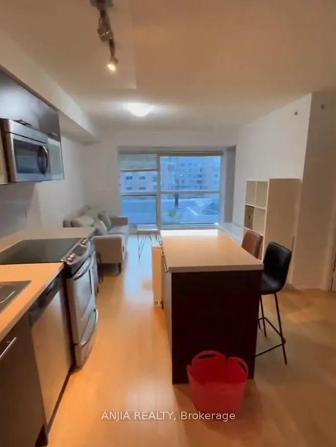 2 bed, $2,800 — Photo 3