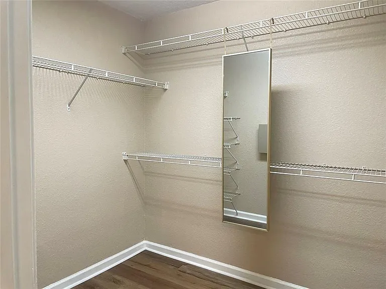 5092 Windsor Forrest Ln — Photo 16