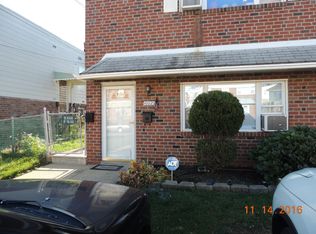 10029 Ferndale St, Philadelphia, PA 19116