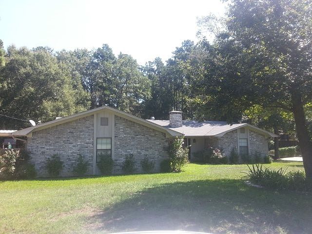 1st image of 108 Forest Ln