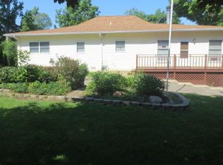 7362 Beechwood Cir, Watervliet, MI 49098