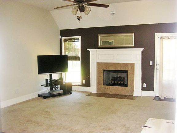 Spacious Living Room