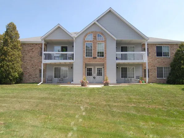 1848 Division STREET #5, East Troy, WI 53120