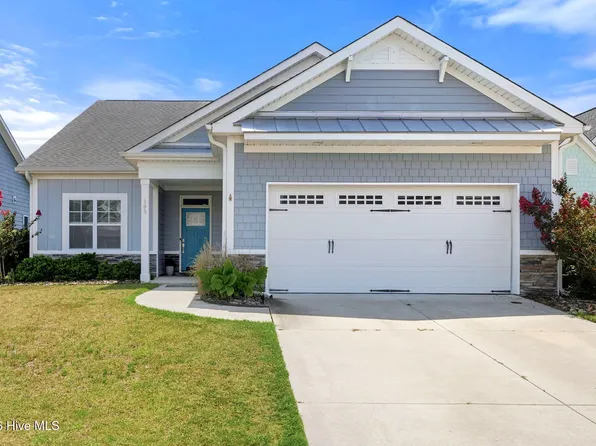 105 N Lamplighters Walk, Hampstead, NC 28443