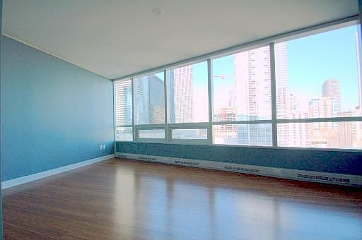 3rd image of 340 E Randolph St APT 500