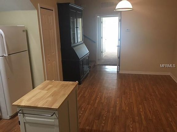 2nd image of 1017 Creek Park Dr