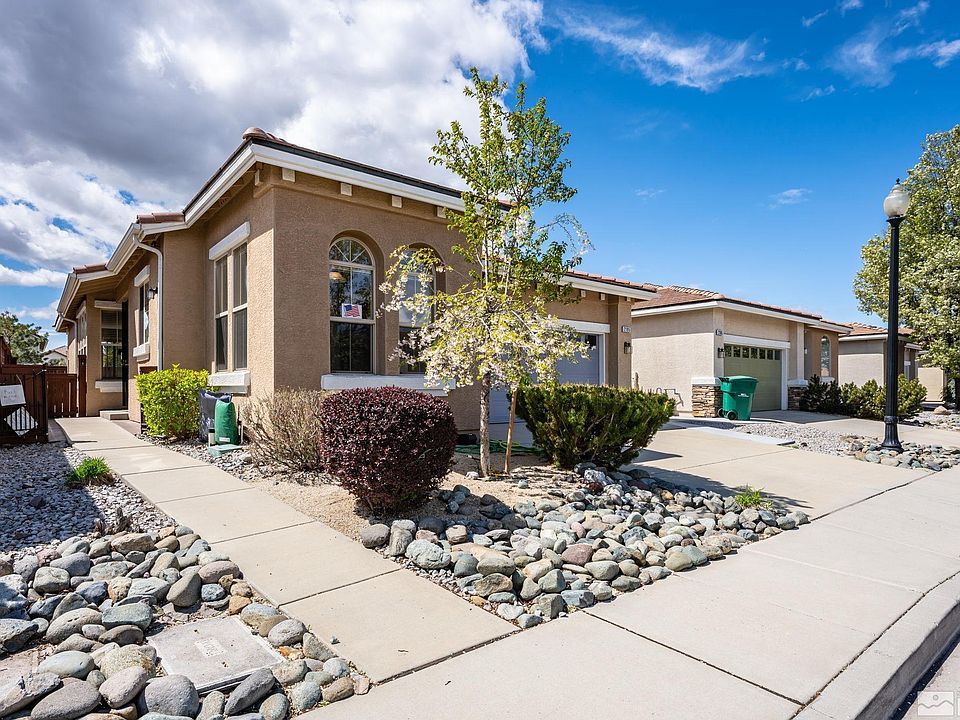 1st image of 2195 Calabria Dr