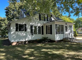 122 N Bruce St, Ivanhoe, MN 56142