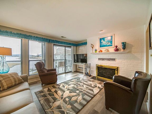 2nd image of 75 Dockside Cir Unit 311