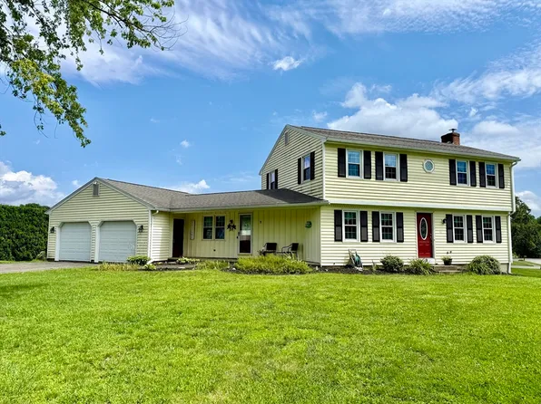 9 Stony Hill Rd, Feeding Hills, MA 01030