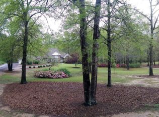 370 Shokula Ln, Wetumpka, AL 36092