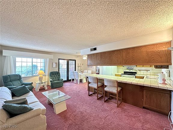 5th image of 4151 Sanderling Cir Unit 351