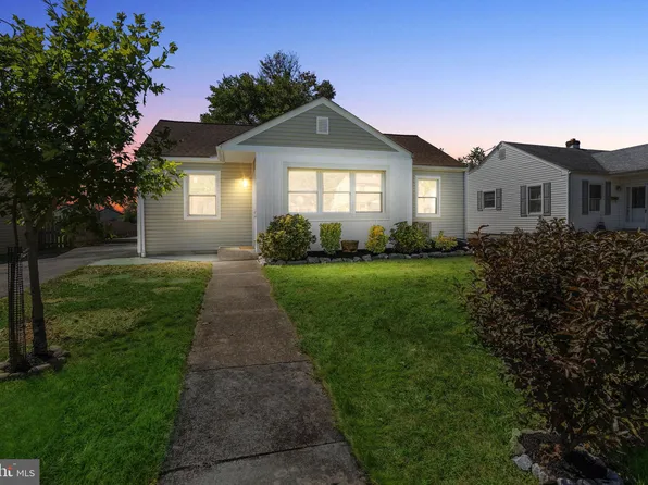 12 Fairfield Rd, Claymont, DE 19703
