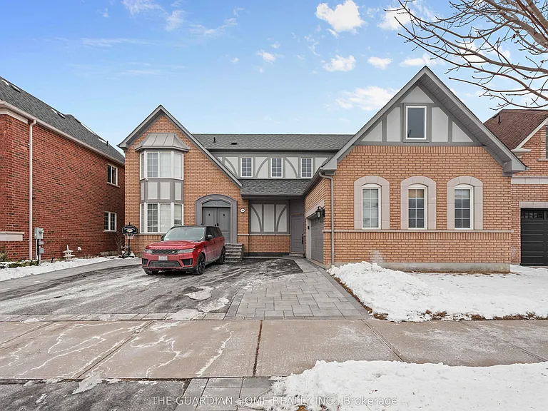 44 Williamson Dr W — Photo 1