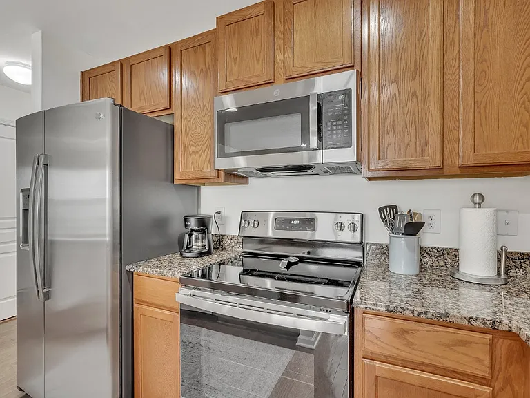 329 Mystic Point Dr — Photo 20