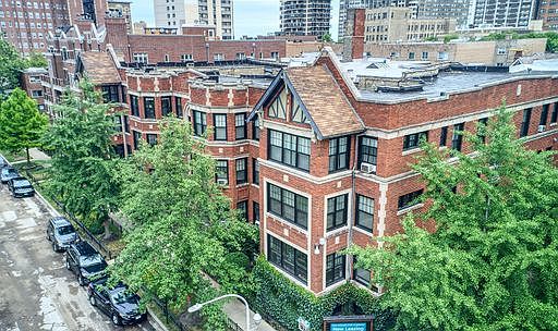 1st image of 6105 N Winthrop Ave #2