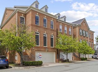 5270 Pocosin Ln, Alexandria, VA 22304
