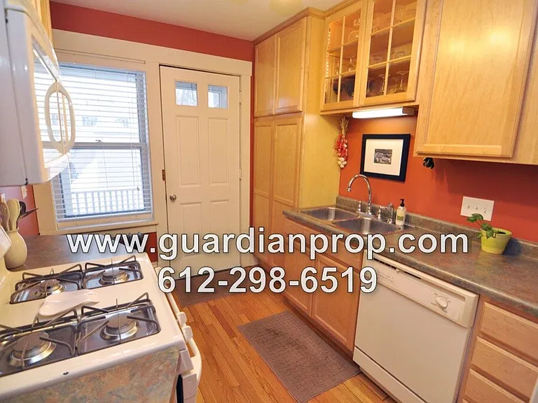 1725 Hague Ave #2 — Photo 10