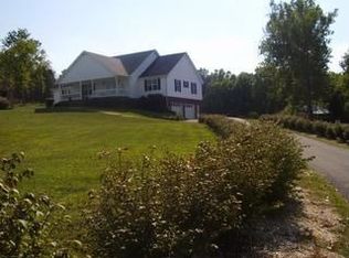 693 Rock Bridge Rd, Gallatin, TN 37066