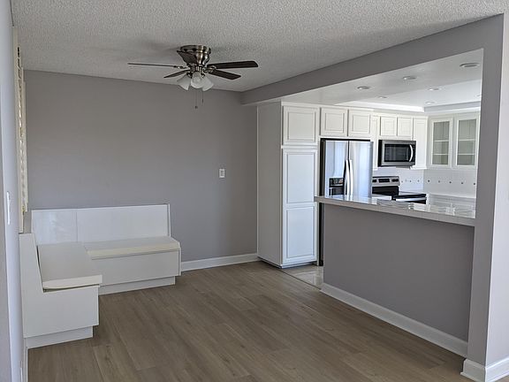 5th image of 201 Bay Shore Ave Unit 201