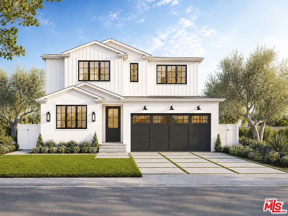 1st image of 8136 Stewart Ave