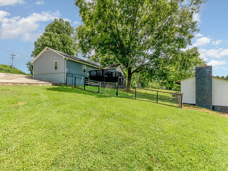 1164 Bradford Mountain Rd — Photo 20
