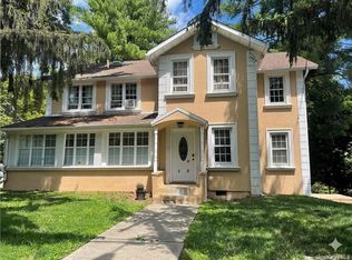 18 Reservoir Rd #3, Highland, NY 12528