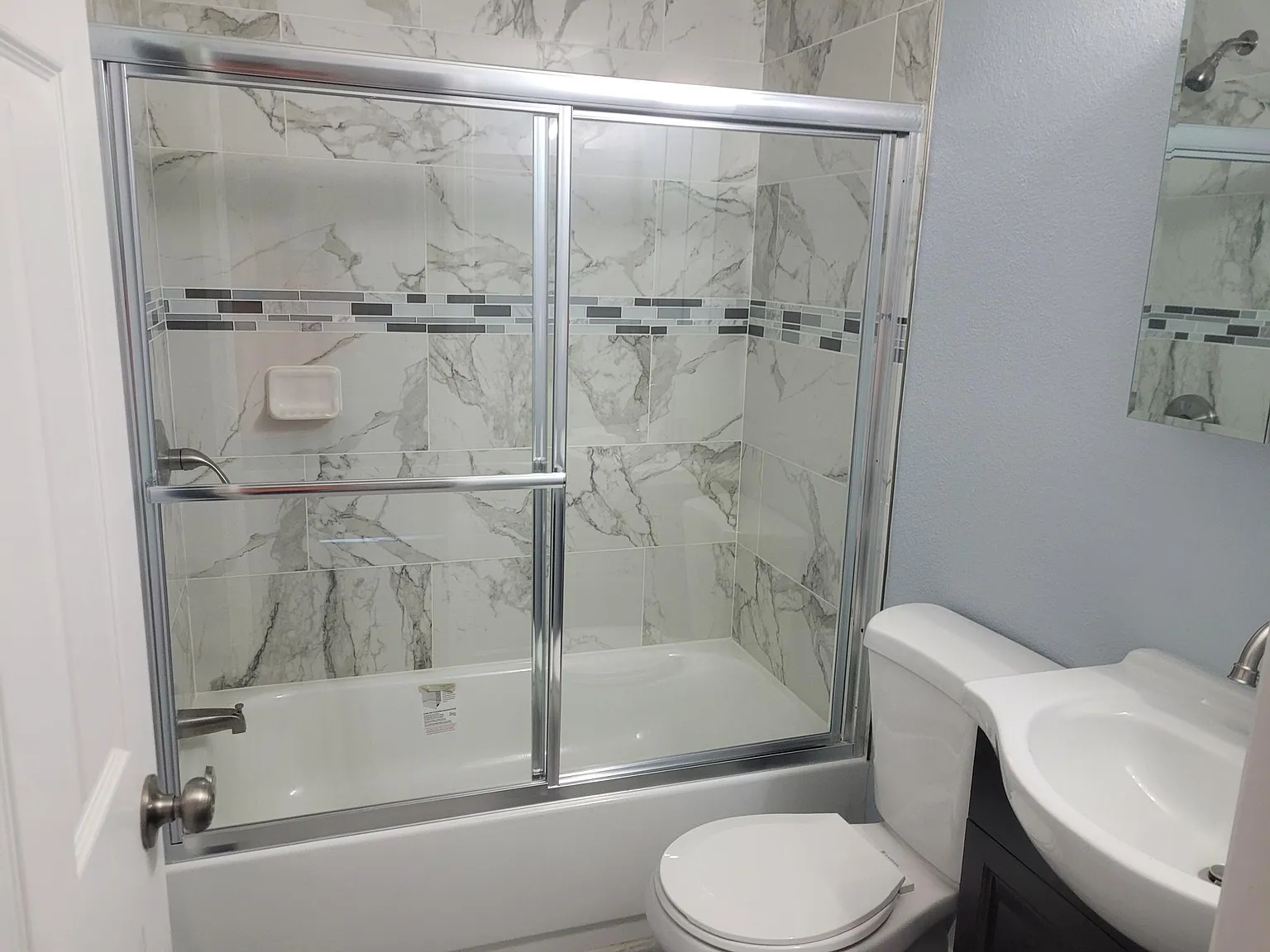 4 bed, 1118 sqft, $2,950 — Photo 4