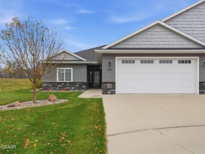 2124 10th St SE, East Grand Forks, MN, 56721