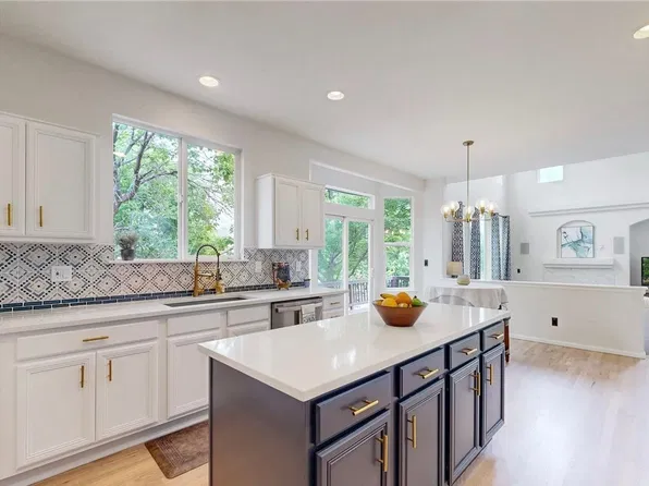 7597 Bison Ct, Littleton, CO 80125