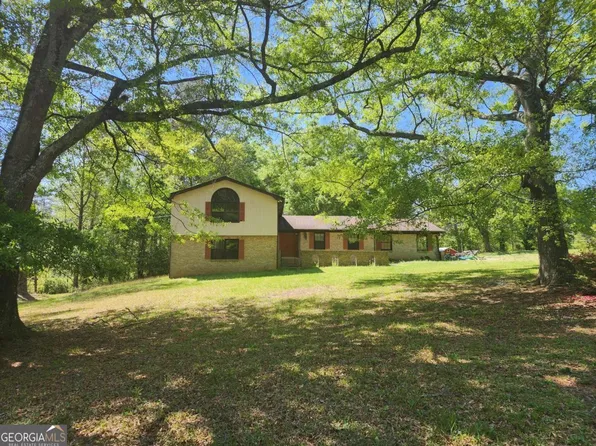 69 N Hearn Rd, Ellenwood, GA 30294