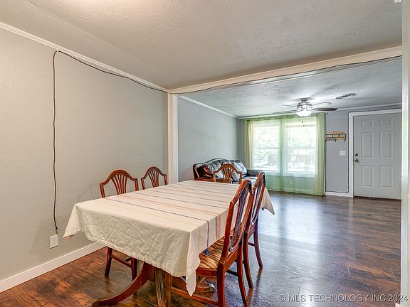 5th image of 3401 Governor Harris Dr