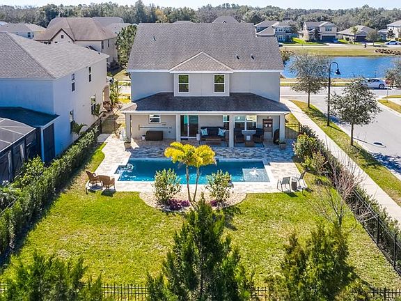 3rd image of 5229 Villa Rosa Ave