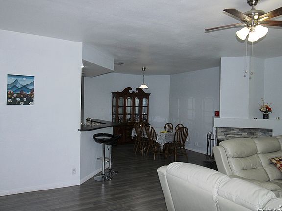 3rd image of 5430 VISTA COURT DR
