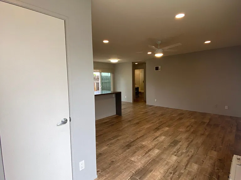 4511 Oregon St #1 — Photo 5