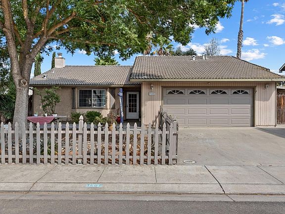 2nd image of 3408 Cassie Ln