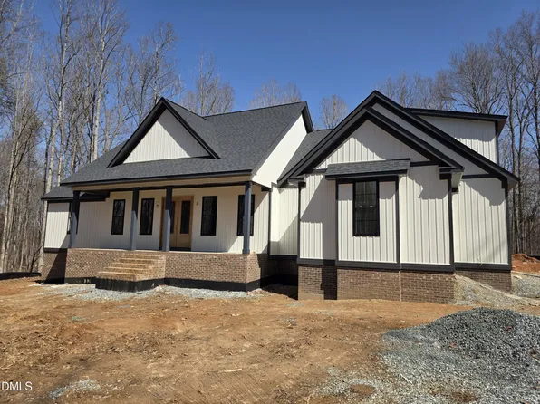 1420 McCray Rd, Burlington, NC 27217