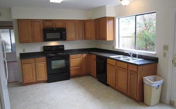 5th image of 9514 Quail Village Ln