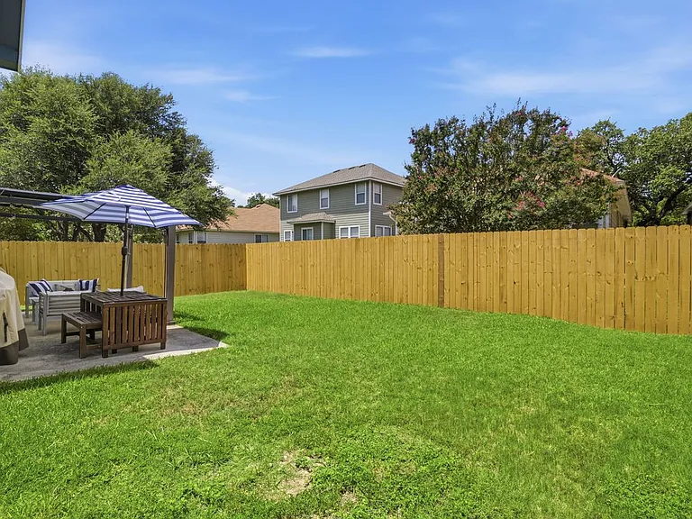 20515 View Mdw — Photo 24
