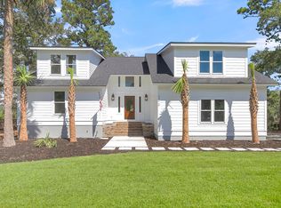 1172 Manor Ln, Mount Pleasant, SC 29464