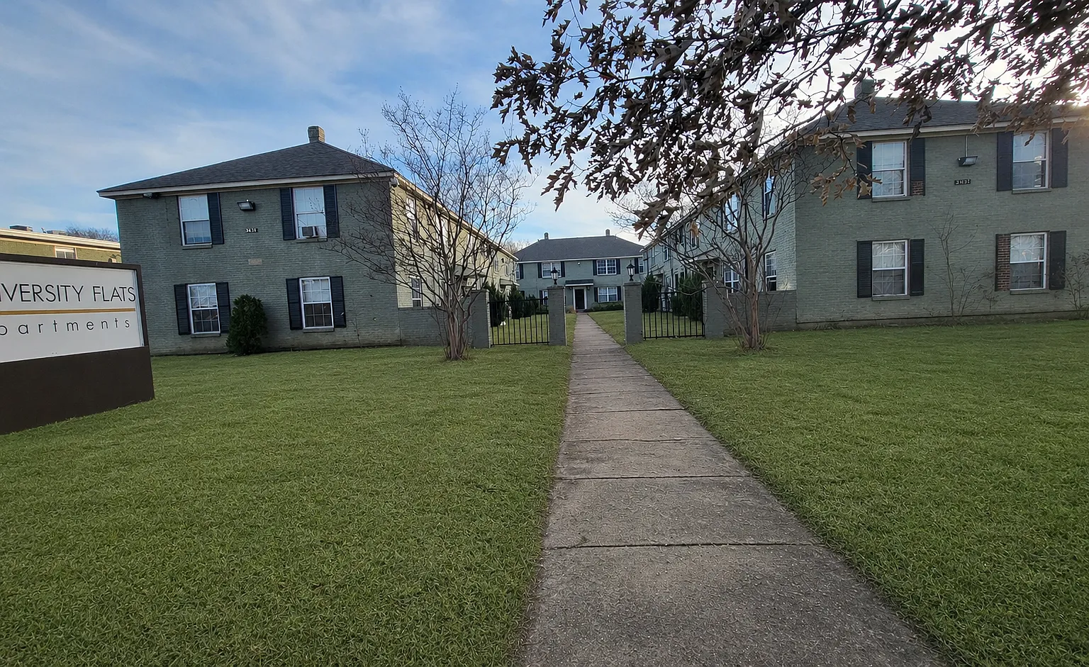 3453 Southern Avenue - 101 — Photo 1