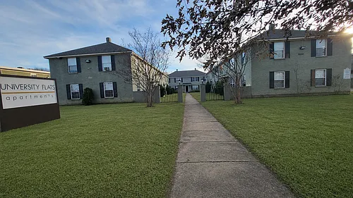 3453 Southern Ave Photo 1