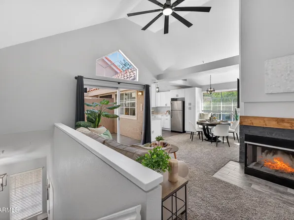1633 E LAKESIDE Drive #25, Gilbert, AZ 85234