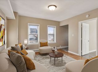 940 3rd St E APT 5, Saint Paul, MN 55106