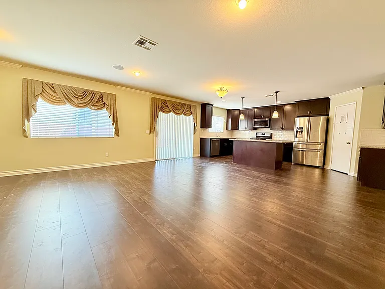 1478 Wyatt Ct — Photo 12